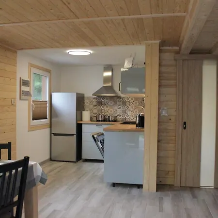 Alojamento de Turismo Selvagem Nad Jeziorem 5