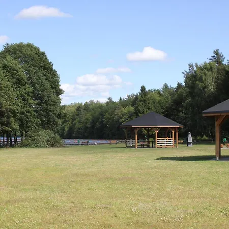 Nad Jeziorem 5 Alojamento de Turismo Selvagem *