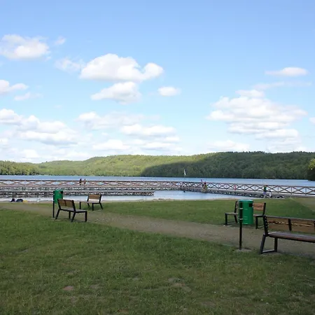 Nad Jeziorem 5 * Kamienica Krolewska