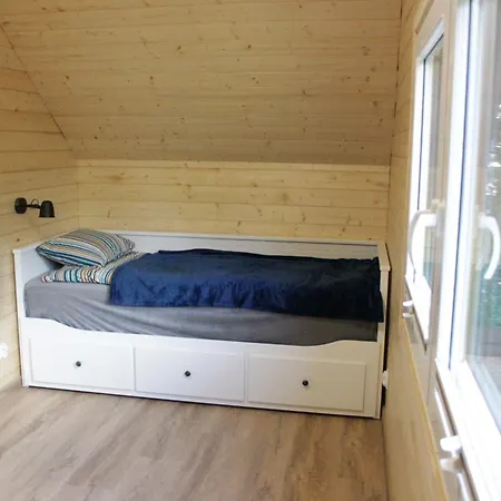Nad Jeziorem 5 * Kamienica Królewska