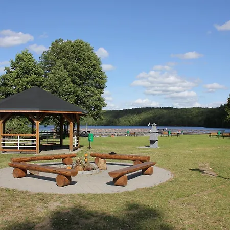 Nad Jeziorem 5 Lodge