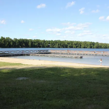 Alojamento de Turismo Selvagem Nad Jeziorem 5