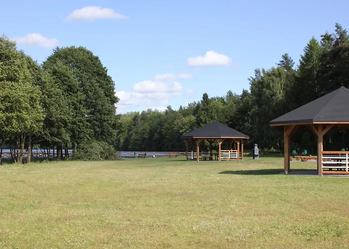 Nad Jeziorem 5 Chata *