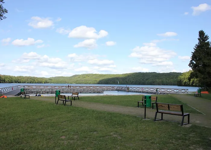 Nad Jeziorem 5 * Kamienica Krolewska