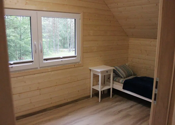 Nad Jeziorem 5 Chata Kamienica Krolewska