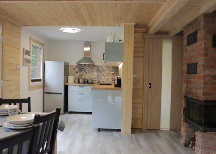 Nad Jeziorem 5 * Kamienica Krolewska