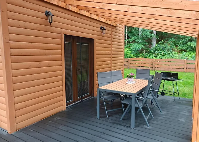 Chata Nad Jeziorem 5 Kamienica Krolewska